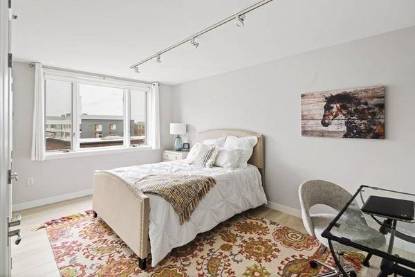 Beautiful corner condo 1