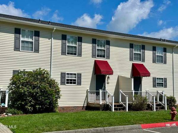$1600.00 / 2br - 1280ft2 - 2 Bed 1.5 Bath Condominium63827268877825121