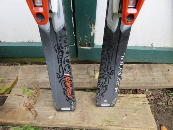 Rossignol Attraxion III Women's Skis w/ Saphir 90 TPI² bindings