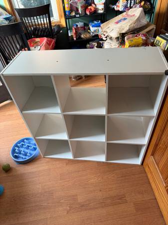 Storage with cubby holes 1
