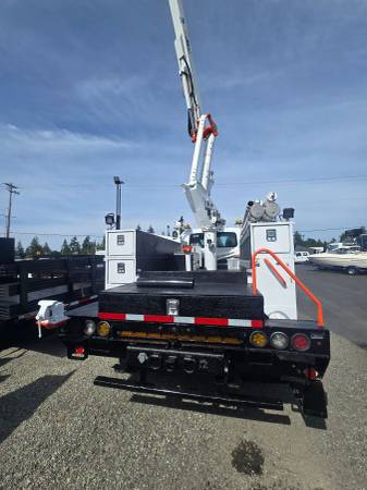 2017 International 4300 - In-House - Photo 3