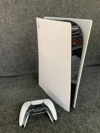 PS5 Model CFI-1215A 1