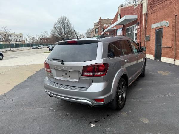 2017 DODGE JOURNEY SLT - $5,900 (Chicago)63494320513923121