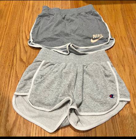 Size XS shorts women/girls 1