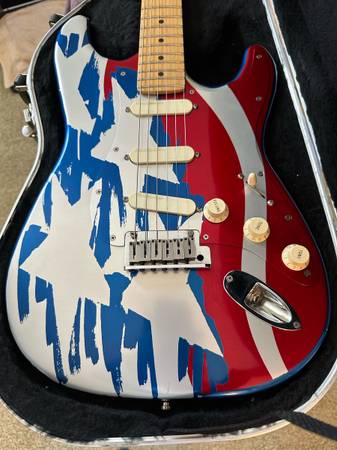 1991 Fender Stratocaster Stars and Stripes - RARE Aluminum Body 1