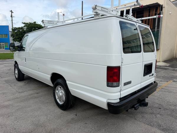 2013 Ford econoline extended - Photo 7