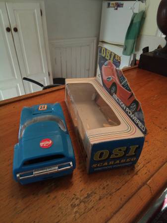 Alfa Romeo juguete raro OSI Scarabeo - $25 (Dorchester)63438975178625122