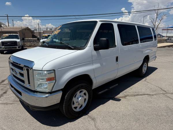 😎👍 2008 FORD E350 15 PASAJEROS $9,995.00 1