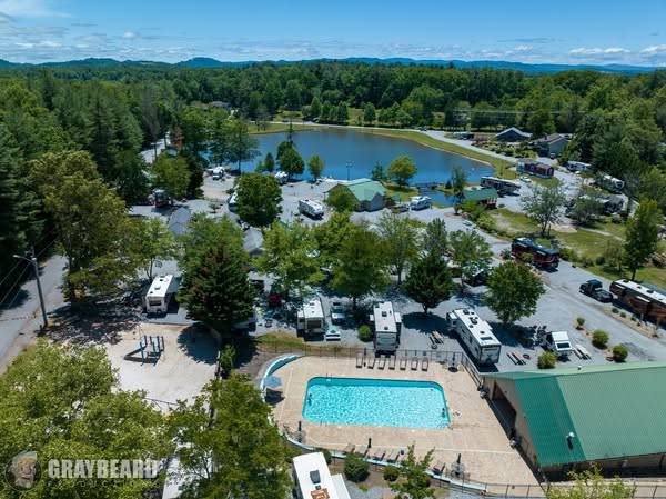 $1,200 / 1br - 400ft2 - 1br/1ba Near Asheville,Furnished $1,200 per 30 days. Utilites Included (Fletcher, NC)64029210450945122