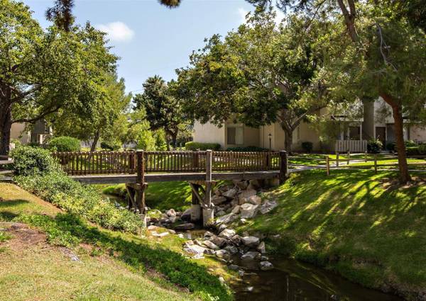 $2,200 / 1br - Centro de fitness, amplia despensa y más en apartamento de 1 habitación: mascotas bienvenidas (Oceanside)63865591478915122