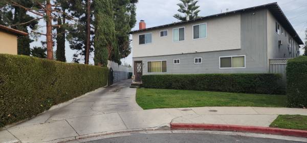 $1,850 / 600ft2 - One Bedroom in a 12-Unit Apartment Building (pride of Ownership) (san jose west)64055523456129120