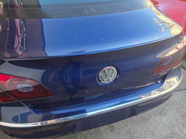 09-12 VW CC TRUNK LID BLUE 1