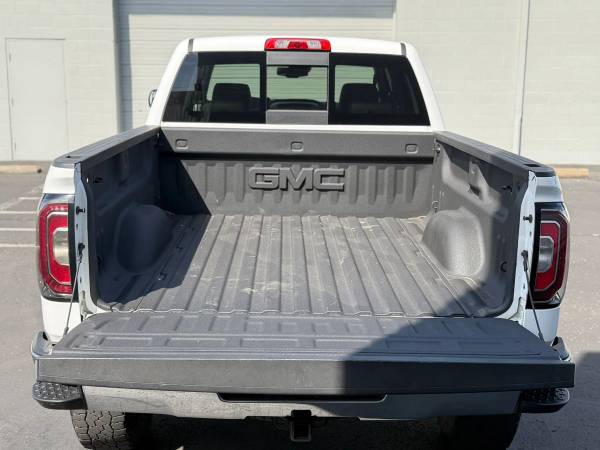 2017 GMC Sierra 1500 Crew - Photo 13