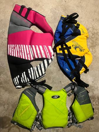 Kids life jackets type 3 pfd 1