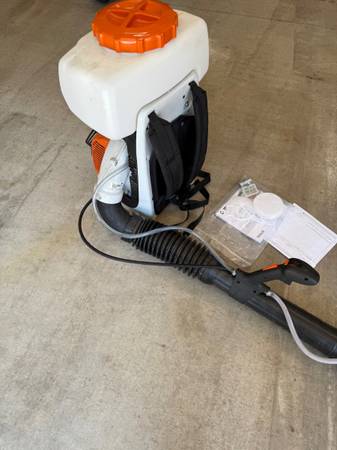 STIHL SR 430 Soplador de mochila con nebulizador - $350 (Poulsbo)63471420937347123