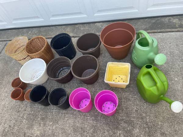 Garden Planter Set-18 Items 1