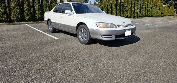 Lexus ES300 1995 1