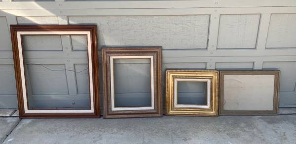 Vintage Wood Picture Frames 1