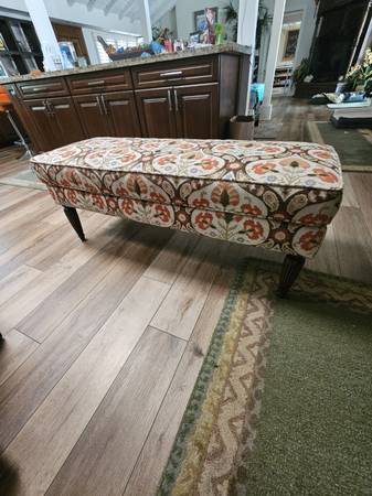 Bench - High End cost over 700 new 1