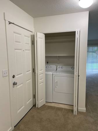 $1,699 / 2br - 993ft2 - 2 Bed 2 Bath Pet Friendly Apartment! Walkable to Shops, Transit, Parks (Cedar Mill)64038885332354123