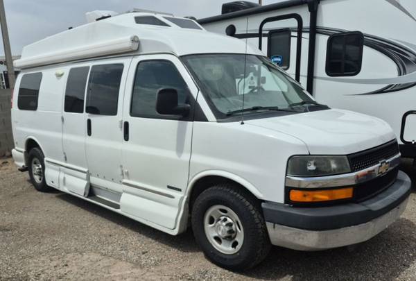 2015 Roadtrek 190 Popular – Quality Build, Seats up to 5 1