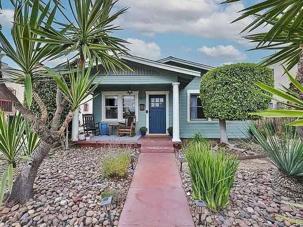 $1,000 / 2br - Welcome to this charming 2 Bedroom, 2 Bath (San Diego, CA)64037045928195120
