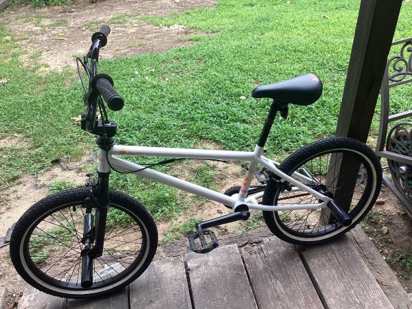 Haro BMX bike doctor 1