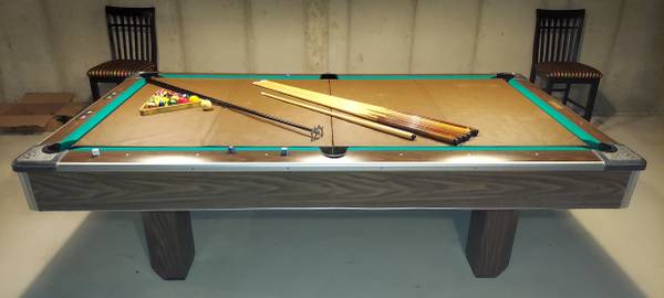 Brunswick pool table 1