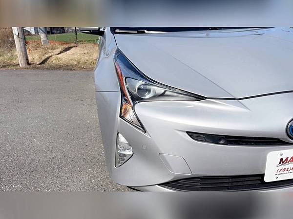2018 Toyota Prius Four 4dr Hatchback - $24900.0063484510502145124