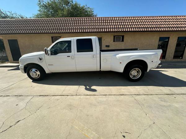 2006 Ford F350 Super Duty Crew Cab, 164050 millas - $15997,00 (Lancaster)63470042849921121