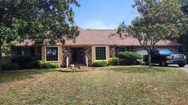 $6,000 / 3br - 1967ft2 - 900 Trowman (Cooper Estate)64016107958146120