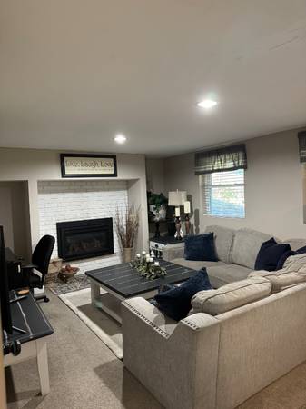 $1600.00 / 1br - Garden Level Living63868702502529123