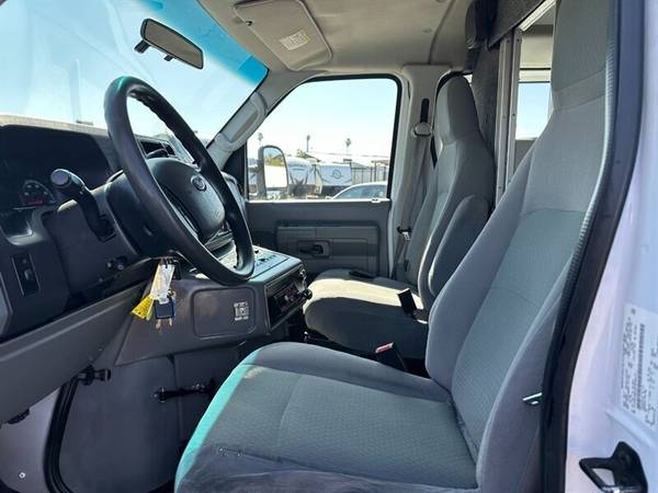 2011 Ford Econoline 350 Ambulance - Photo 15