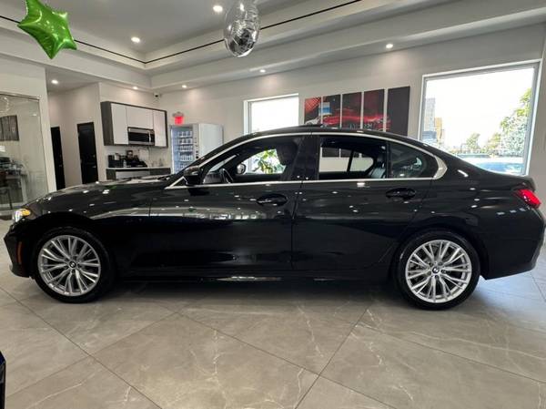 2024 BMW 3 Series 330i xDrive Sedan 359 / MO - $359 (+ Luxury Motor Club)63654722415363123