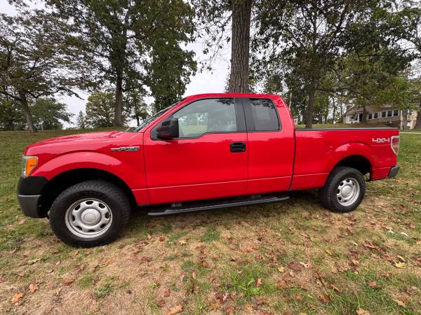 2013 Ford F-150 XL Supercab 1