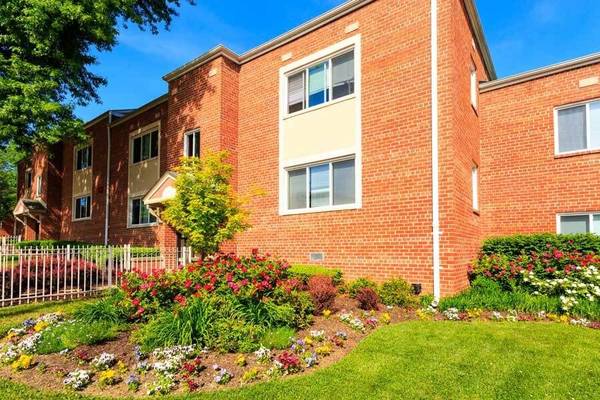 $1,575 / 1 dormitorio - 683 pies² - ¡Excelente comunidad para gente excelente! Visítanos hoy mismo (Hyattsville)63779262239235121