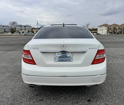 2008 MERCEDES BENZ C300 SPORT 4MATIC - $4,800 (Staten island)63614948955905124