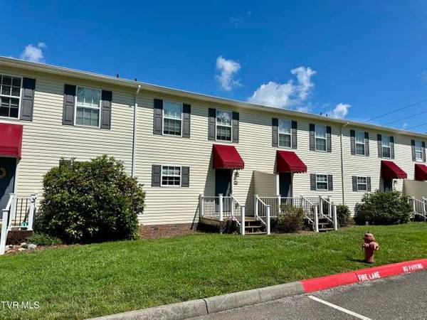 $1600.00 / 2br - 1280ft2 - 2 Bed 1.5 Bath Condominium63827268877825120