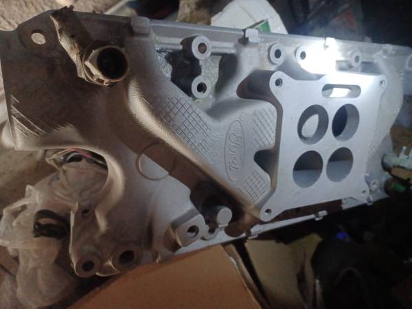 Ford 302 intake manifold 1984 5.0 1