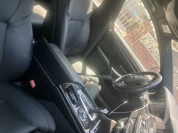 2012 bmw 550i xdrive mint mint - $7,995 (Brooklyn)63614029580033124