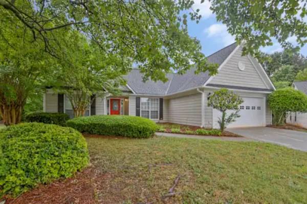 $1,320 / 3br - 1658ft2 - This three bedroom home is move in ready! (Lawrenceville)64045868961283121