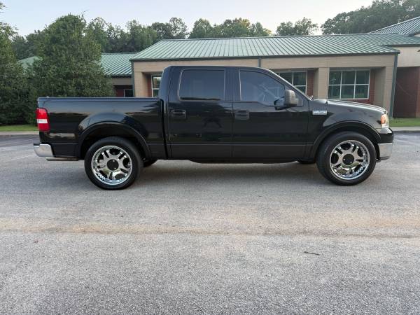 2004 Ford F150 Lariat XLT SuperCrew**Super Clean**Drives Excellent - $8,000 (Atlanta)63612691156609122