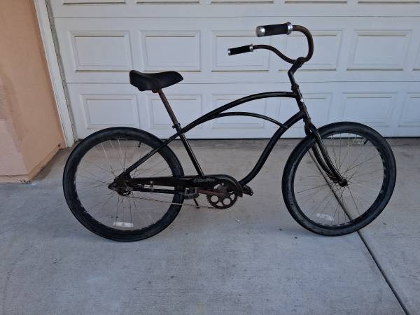 ELECTRA BEACH CRUISER 1