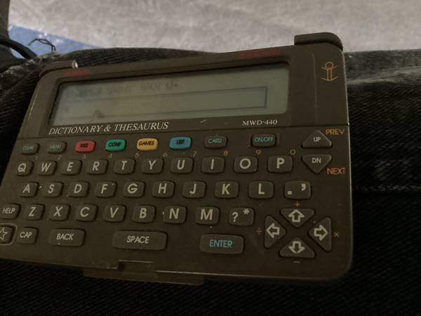 dictionary, thesaurus 1
