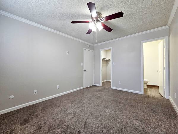 $2,395 / 2br - City Gardens! Spacious 2x1.5 Downstairs Unit! Gated Community! (San Diego)63701744139521124