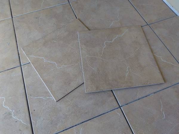 Premium tile 17 x 17 1