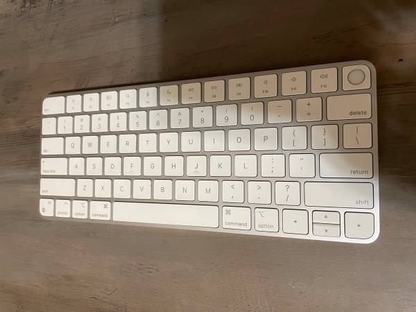 Apple Magic Keyboard with Touch ID - Compact, Silver, Model A2449 1