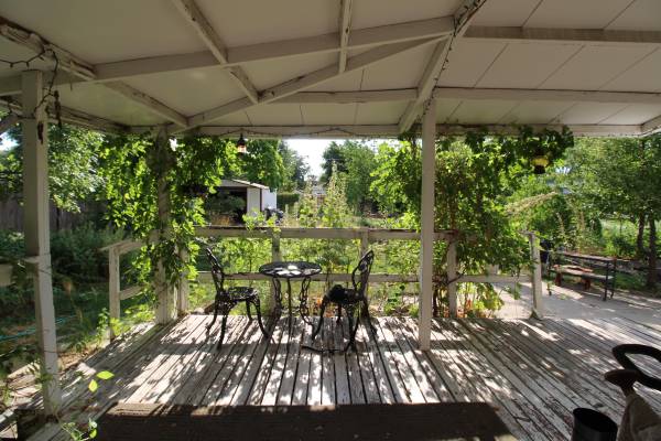 $625,000 / 3br - Cute Victorian Farmhouse near Liberty Park (Liberty Wells / Salt Lake City)63670973068675123