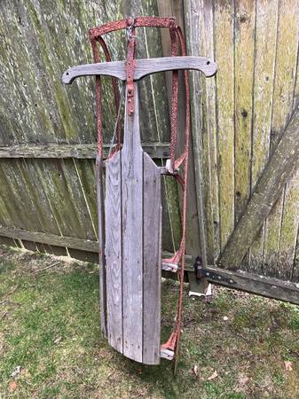 Antique Sled 1
