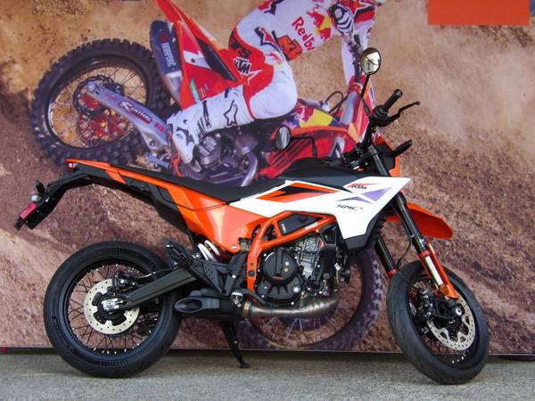 2026 KTM SMC 390 R Single-Cylinder 398.7